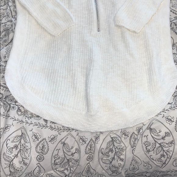 Express sweater - Picture 5 of 6